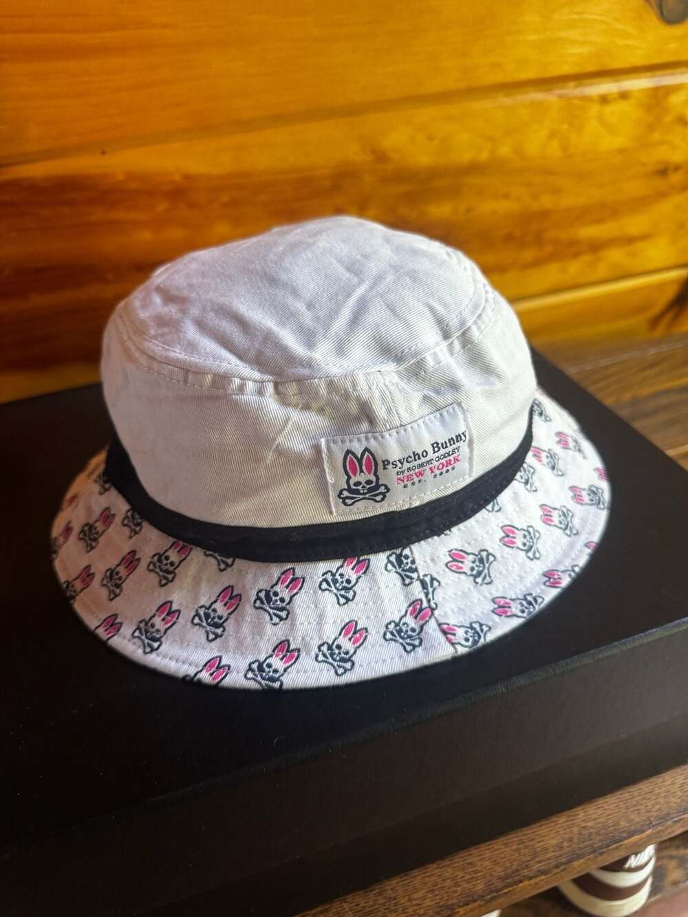 Psycho Bunny Embroidered Bucket Hat White Floral One Size